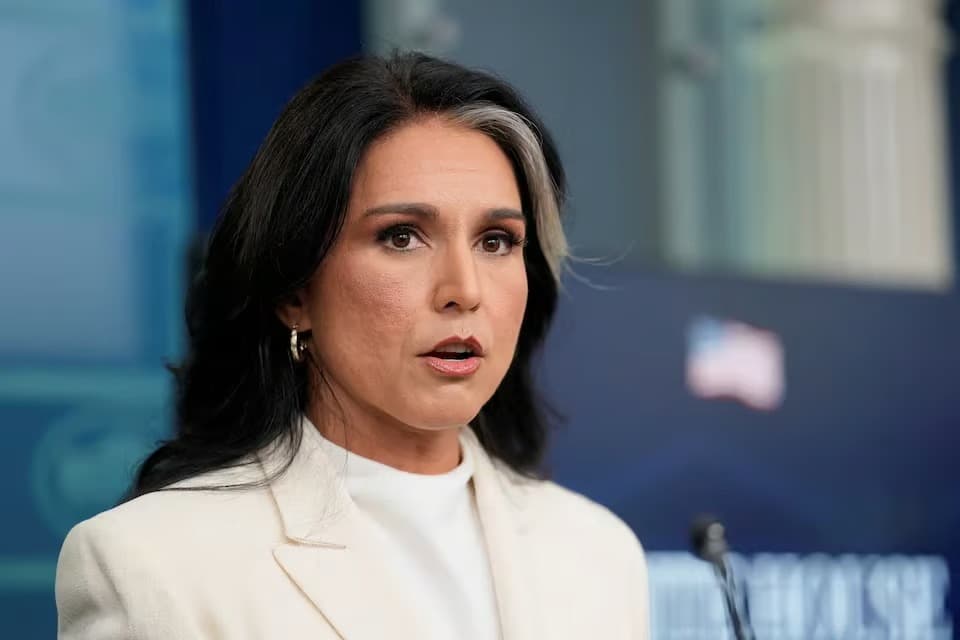 Trump’ın eski istihbarat şefi Tulsi Gabbard tarikat tarafından yönlendirildi iddiası