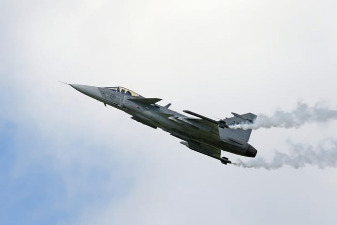 Ukrayna’ya Gripen savaş uçakları geliyor