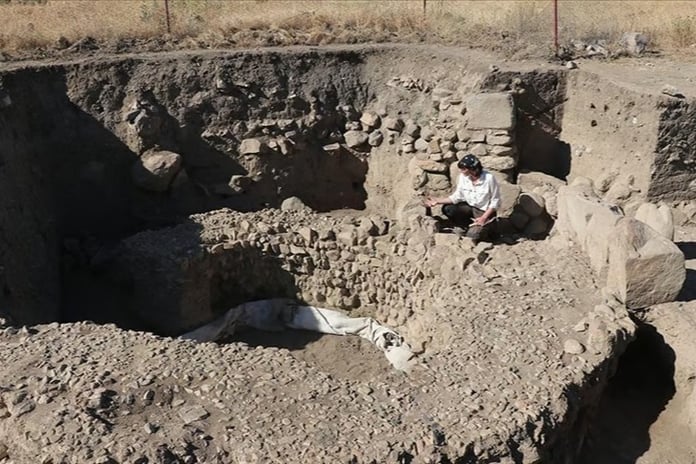 Uşaklı Höyük'teki tohumlar Hititlerin sofrasına ışık tutuyor