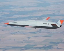 Boeing’in MQ-25 Stingray insansız tanker uçağının ilk uçuşu 2026’ya ertelendi