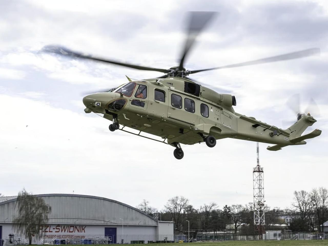 Polonya üretimi ilk AW149 havalandı