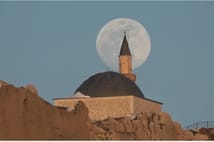 Van Kalesi’nde dolunay şöleni: Tarih ile birleşti