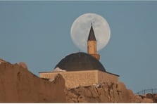 Van Kalesi’nde dolunay şöleni: Tarih ile birleşti