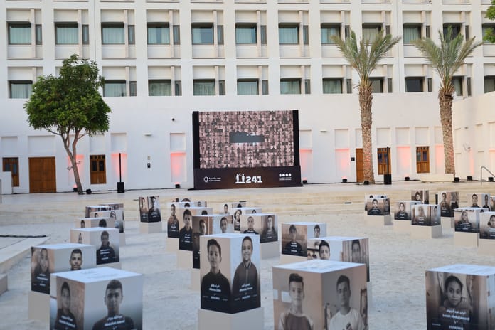 Doha’da Filistinli çocuklar anısına '241' sergisi açıldı