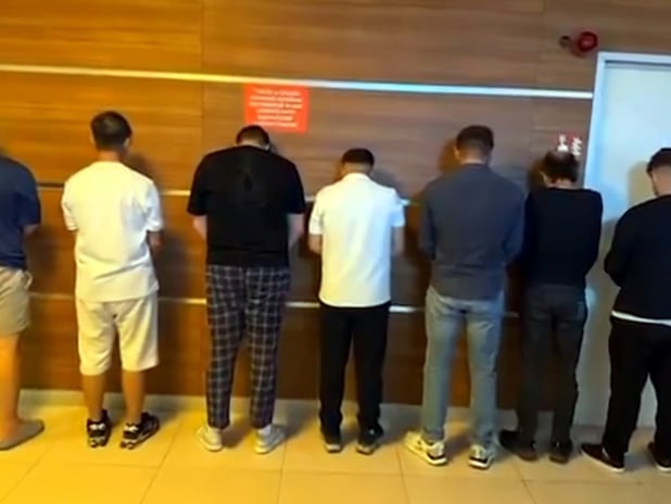 Şehit ailesini dolandıranlar yakalandı 