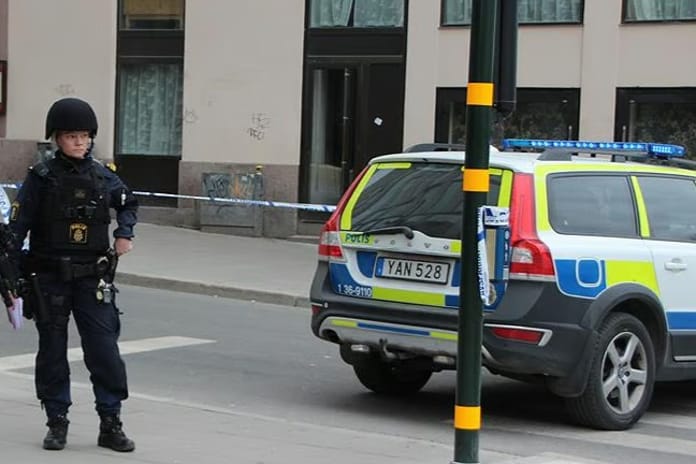 YPG'nin İsveç sorumlusu gözaltına alındı