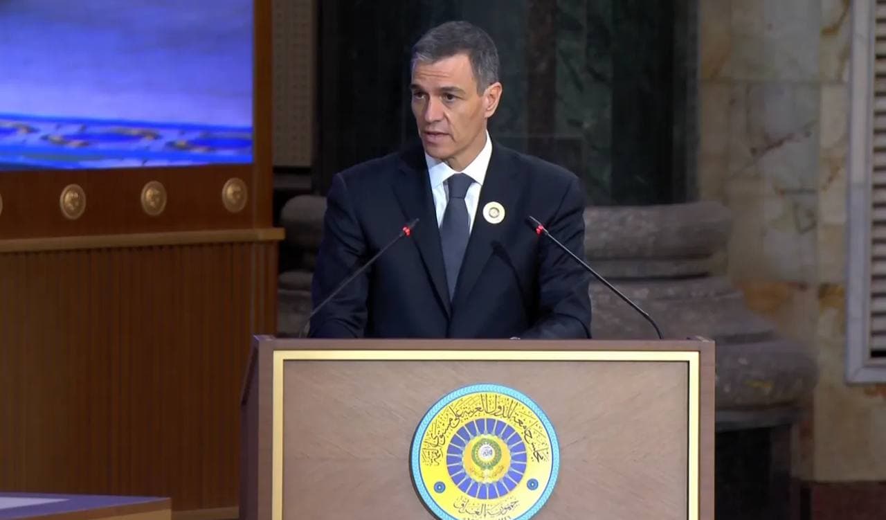 İspanya Başbakanı Pedro Sanchez Arap Birliği Zirvesinde konuştu. 