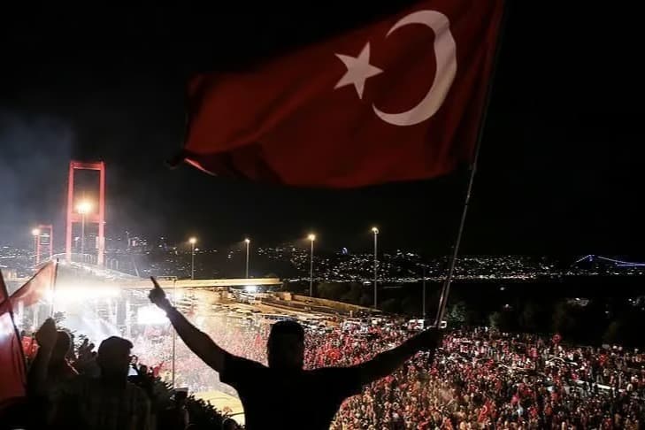 15 Temmuz: Bir milletin geceye yazdığı destan