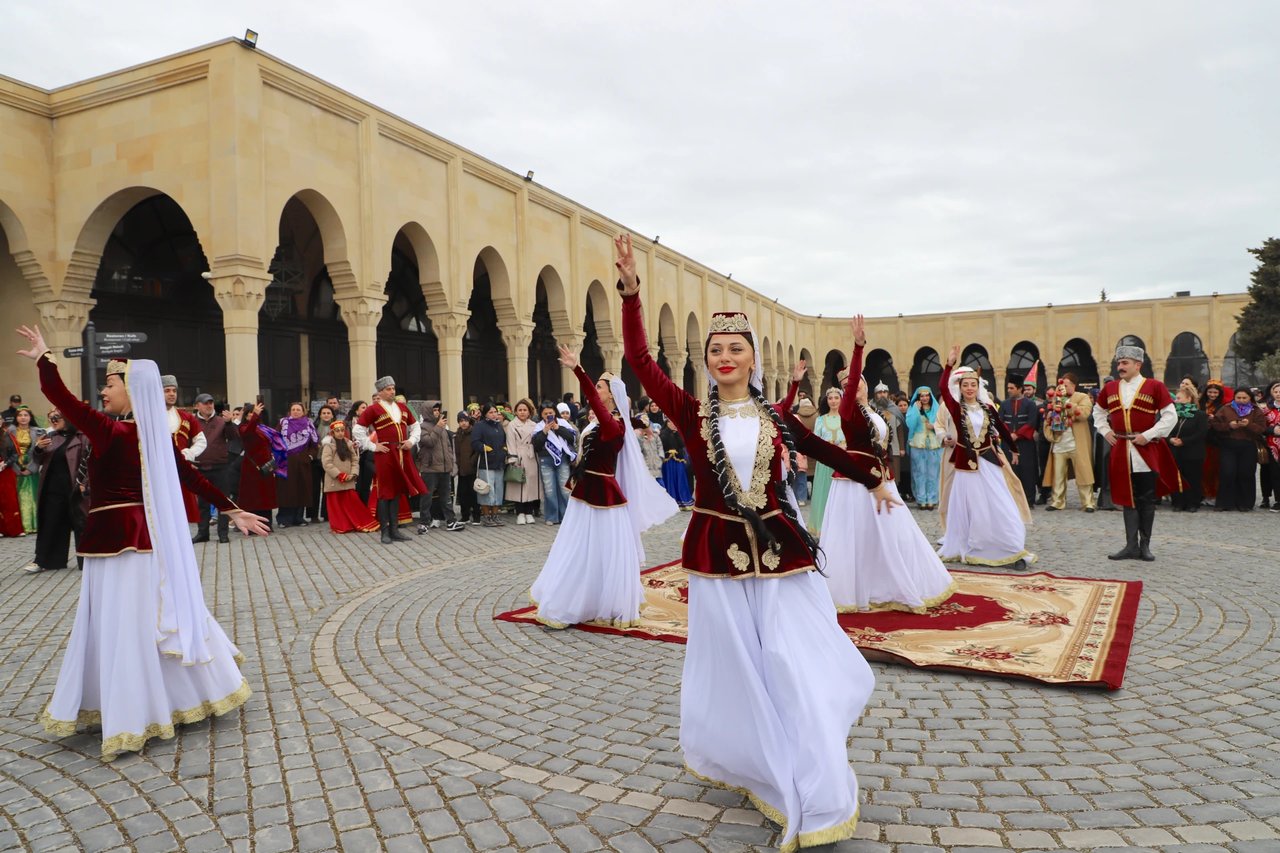 Su, ateş, rüzgar ve toprak çarşambaları
