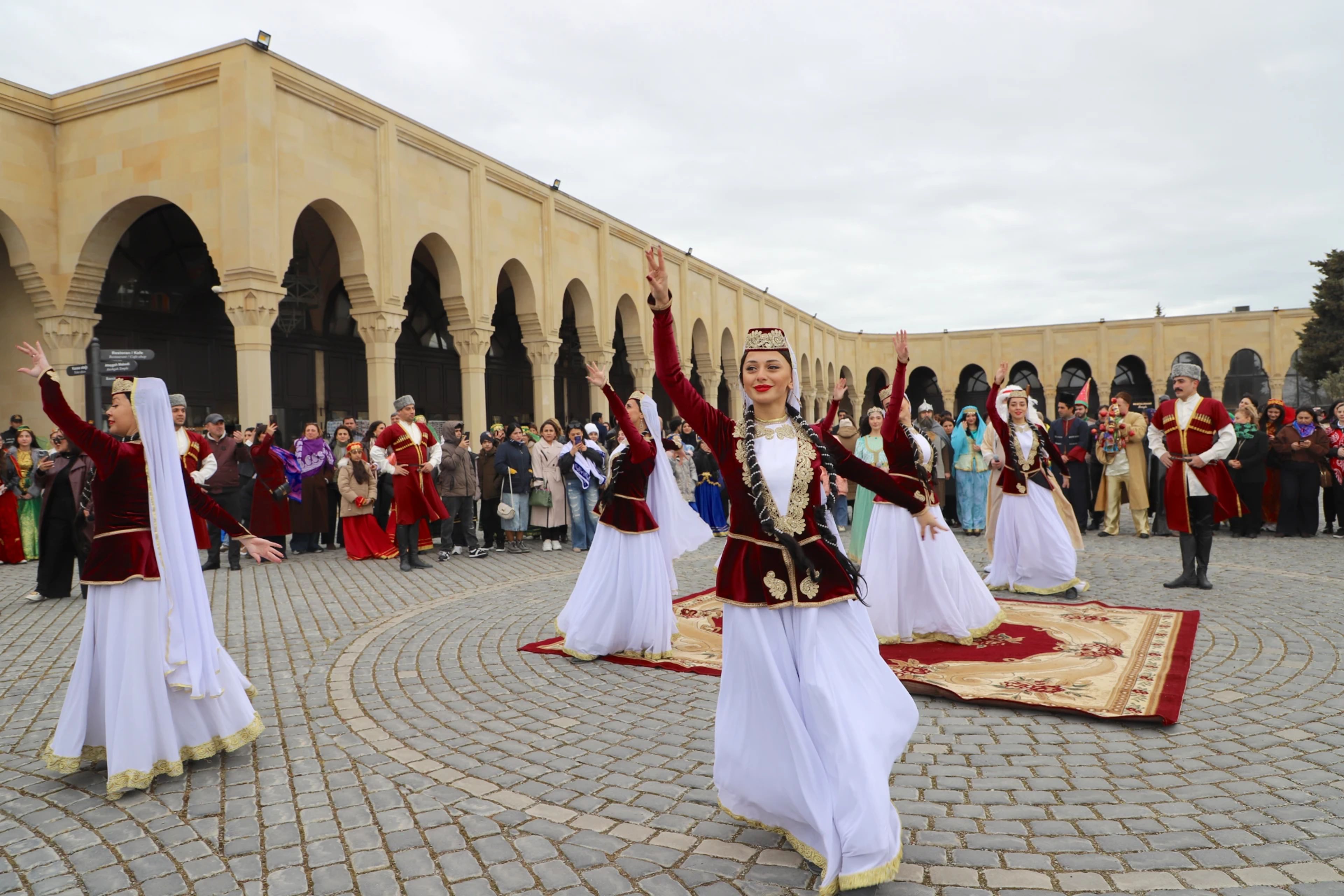 Su, ateş, rüzgar ve toprak çarşambaları