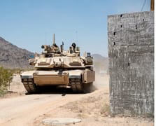 ABD, Ukrayna’nın Abrams, Bradley, HIMARS ve M777 sistemlerini sahada tutmak için 185 milyon dolarlık destek paketine onay verdi