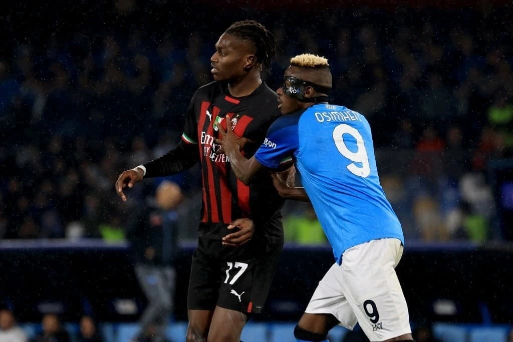 Victor Osimhen Rafael Leao için bizzat harekete geçti