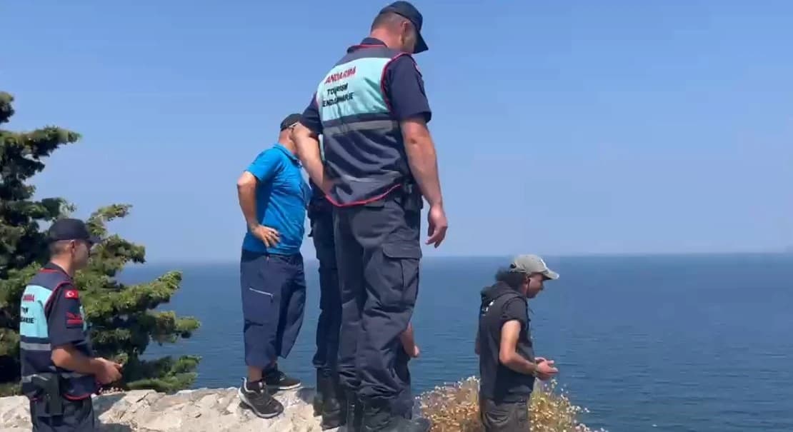 Bursa'da denize doğru toprak kayması