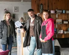 Arka Sokaklar son bölüm full izle | Kanal D ile Arka Sokaklar 730. bölüm izle | Mesut'la Selin arasında sert rüzgarlar esiyor