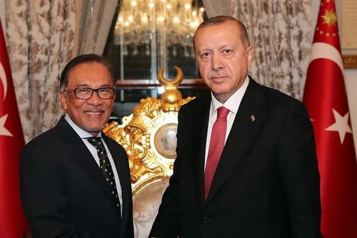 Malezya Başbakanı Enver İbrahim Türkiye'ye geliyor