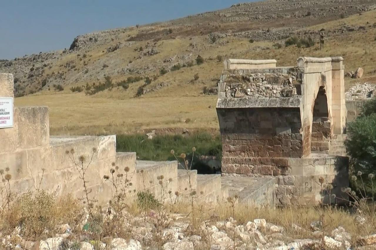 'Septimus Severus' köprüsü tarihe meydan okuyor