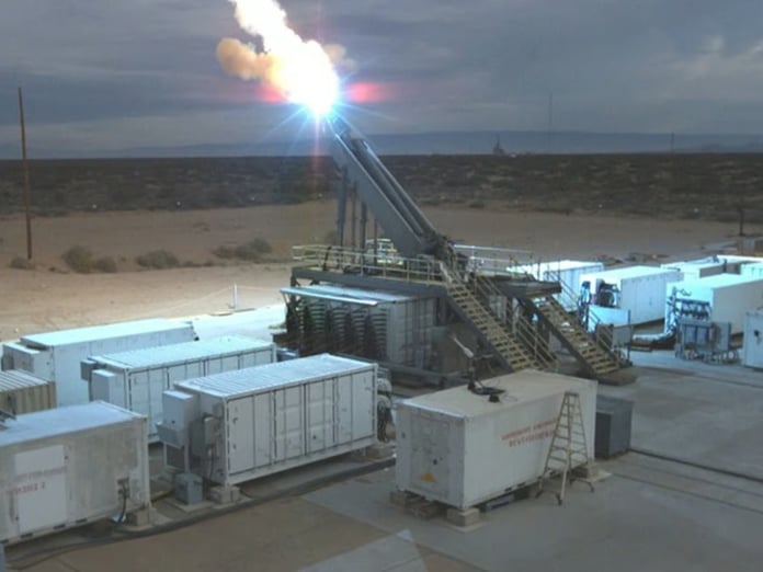 ABD Donanması railgun silahının testlerini New Mexico’da yeniden başlattı