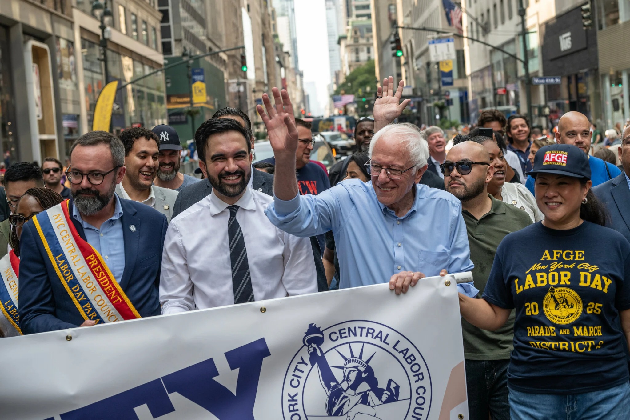 Socialist Tea Party Gaining Momentum; Democrats are Afraid