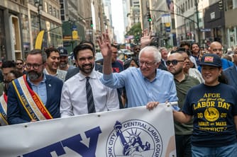 Socialist Tea Party Gaining Momentum; Democrats are Afraid