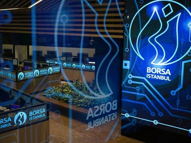Borsa İstanbul’da tarihi başlangıç: Yeni yılda 12 bin puan eşiği geçildi