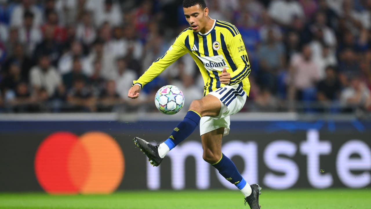 Mason Greenwood Roma'nın kapısından dönmüş