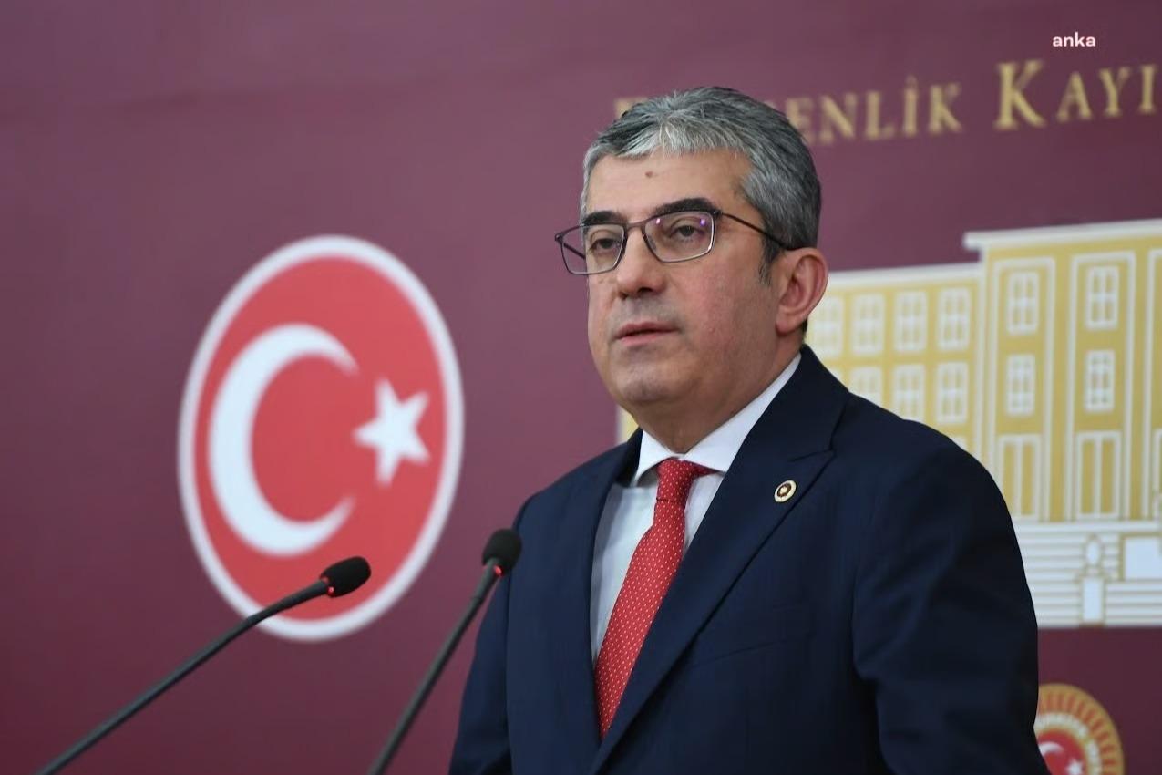 CHP'de sıcak gelişme! Gökhan Günaydın yeniden görevine döndü
