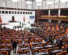 TBMM'de gizemli salgın: 100'ü aşkın vekil ve personel hastanelik oldu