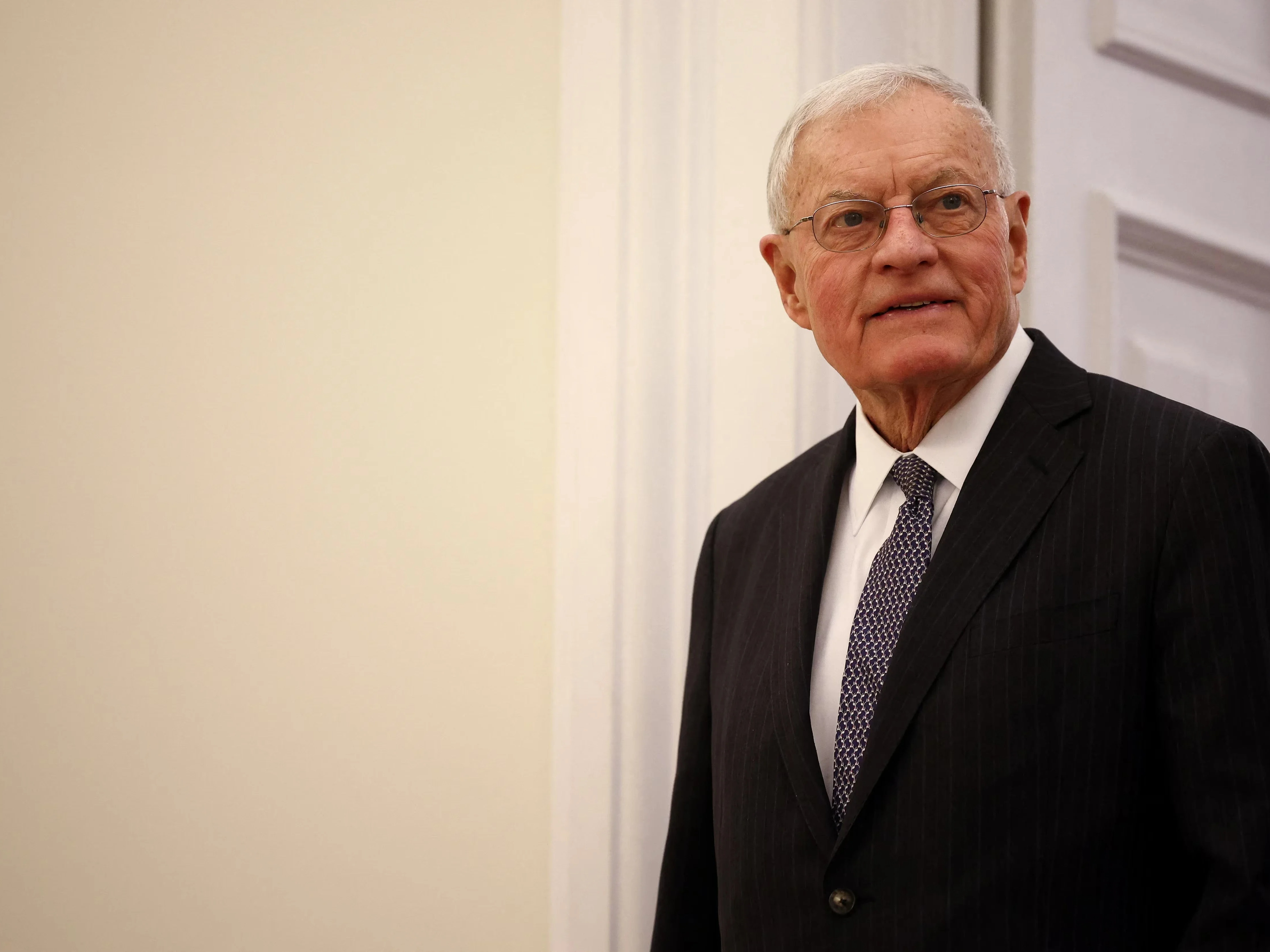 U.S. Envoy Keith Kellogg Visits Kyiv 