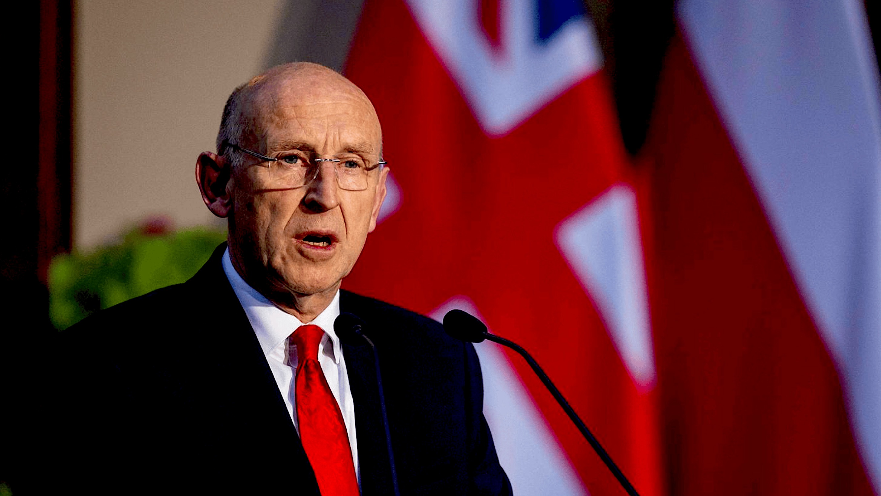 UK: Royal Navy Shadowed Russian Subs to Deter Cable Sabotage