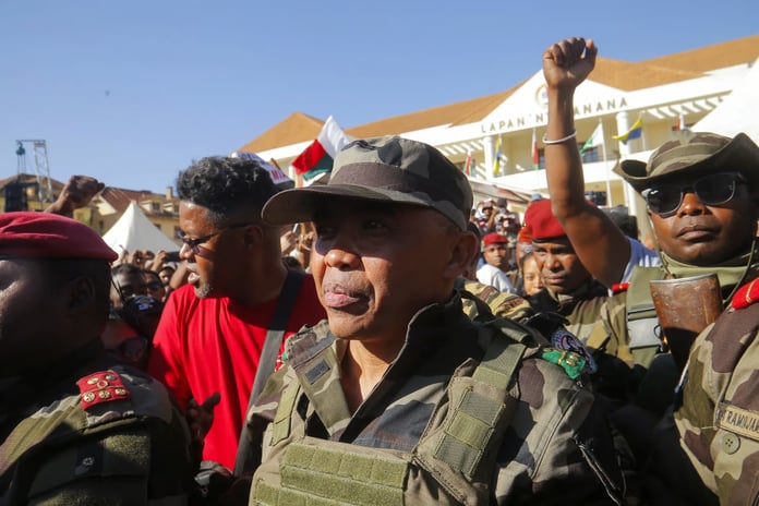 Madagaskar'da darbe sonrası geçici yönetim dönemi