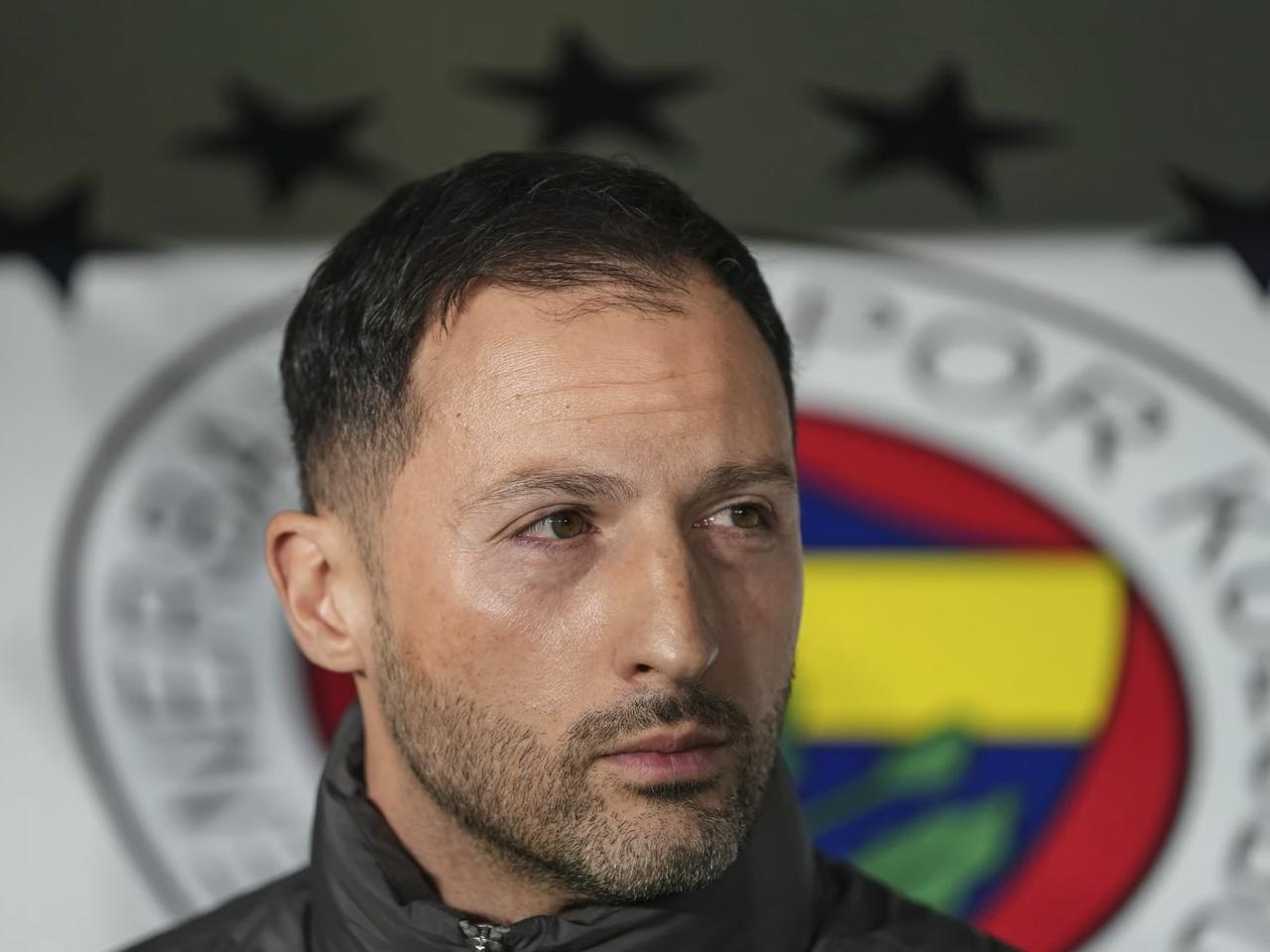 "İstesek Biz de Ağlayabilirdik"