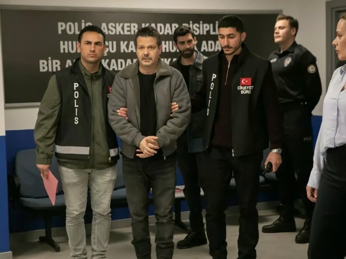 Arka Sokaklar son bölüm full izle | Kanal D ile Arka Sokaklar 744. bölüm izle