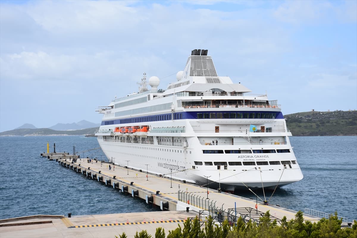 Bodrum’da sezon başladı: İlk gemiyle 909 yolcu geldi