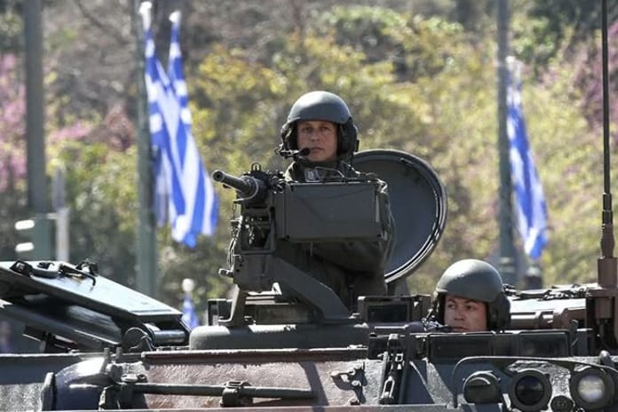 Yunanistan Silahlı Kuvvetleri, personel kriziyle karşı karşıya