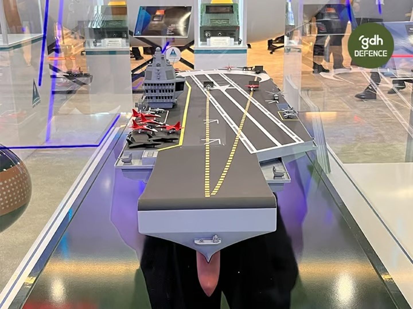 Milli uçak gemisi MUGEM'in teslim tarihi netleşti