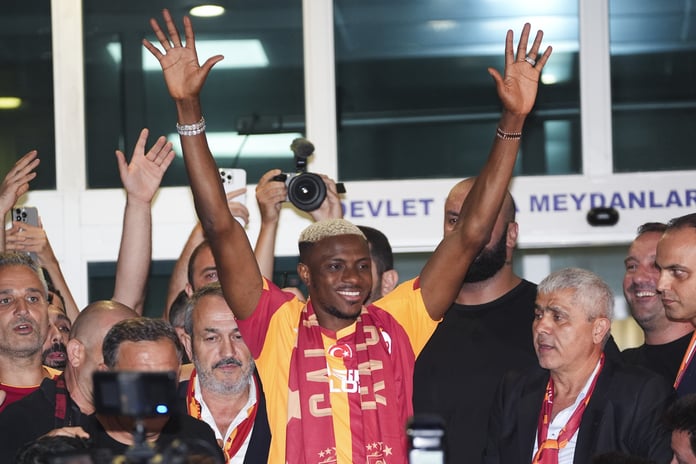 Victor Osimhen: 75 milyonluk madde nasıl düştü?