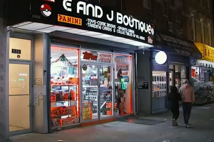 Pokemon mağazasından 100 bin dolarlık koleksiyon çalındı