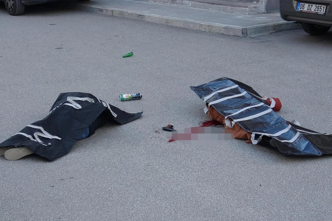 Tahliye edildi, dehşet saçtı: Önce kadını, sonra kendini öldürdü