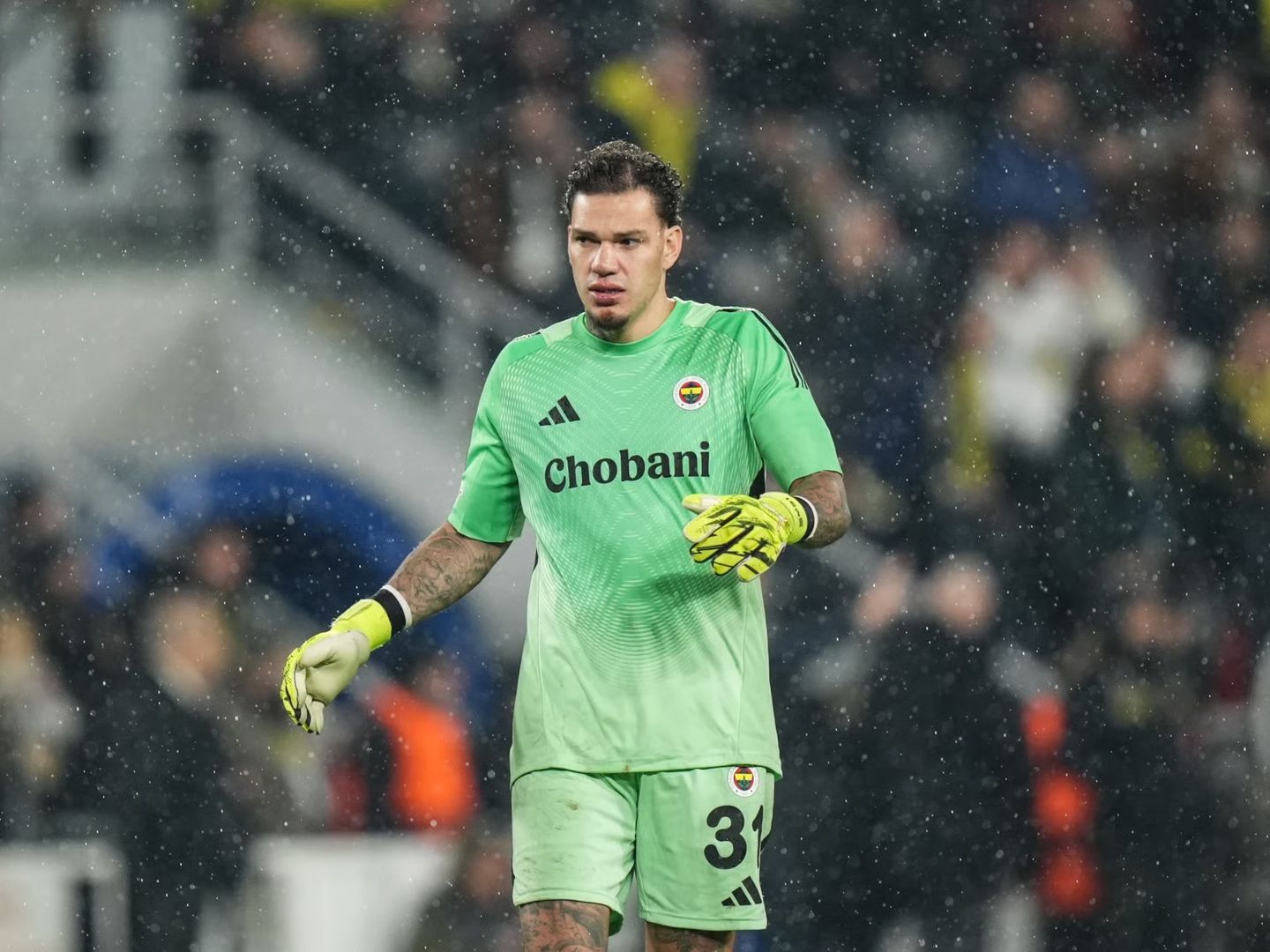 Ederson Fenerbahçe'den ayrılmak istiyor