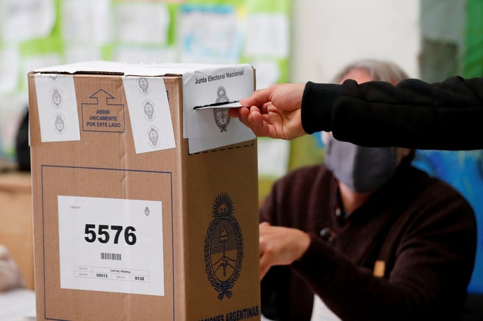 Arjantin sandıkta: Milei’nin geleceği oylanıyor