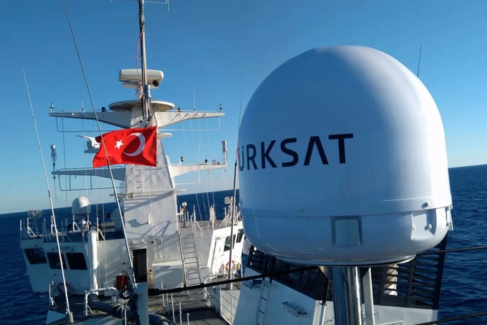 Türk bayraklı gemiler dünya genelinde anlık izleniyor