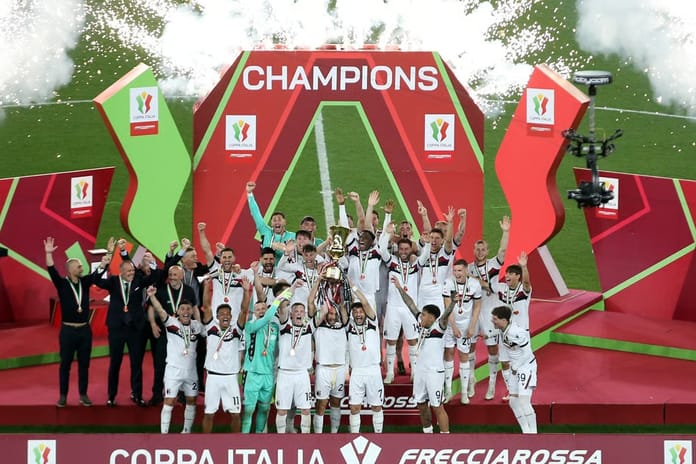 Yarım asırlık bekleyiş sona erdi: Bologna, Milan'ı yenerek İtalya Kupası'nın sahibi oldu.