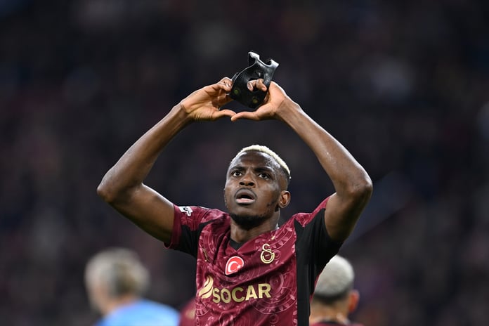 Osimhen tarihe geçti