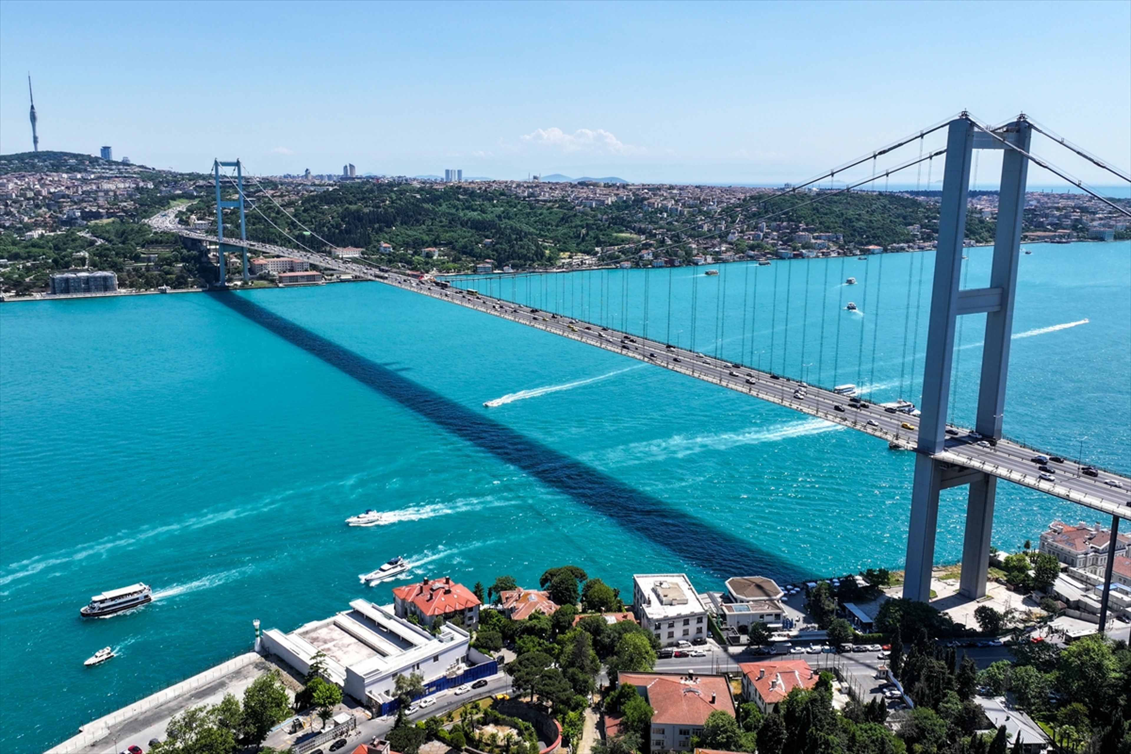 İstanbul Boğazı'nın turkuaz rengi büyüledi - 3. fotoğraf