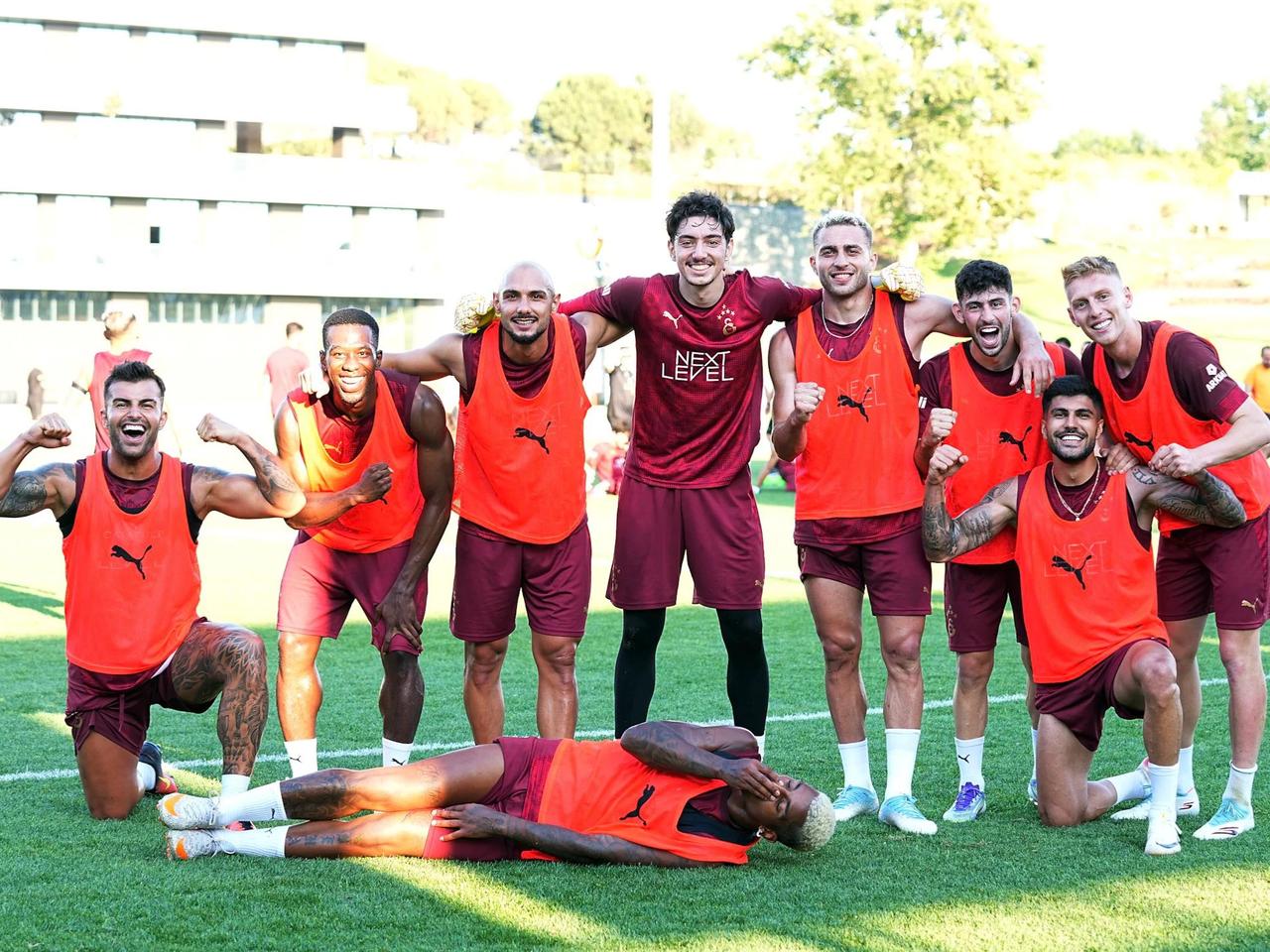 Galatasaray Avusturya yolcusu: Maç takvimi netleşti