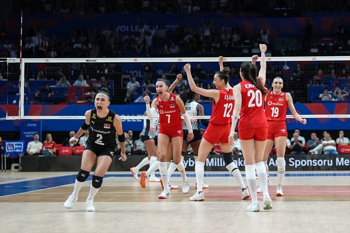 Filenin Sultanları, Milletler Ligi'nde durdurulamıyor: İstanbul'da Dominik Cumhuriyeti'ni set vermeden geçip namağlup seriyi sürdürüyorlar