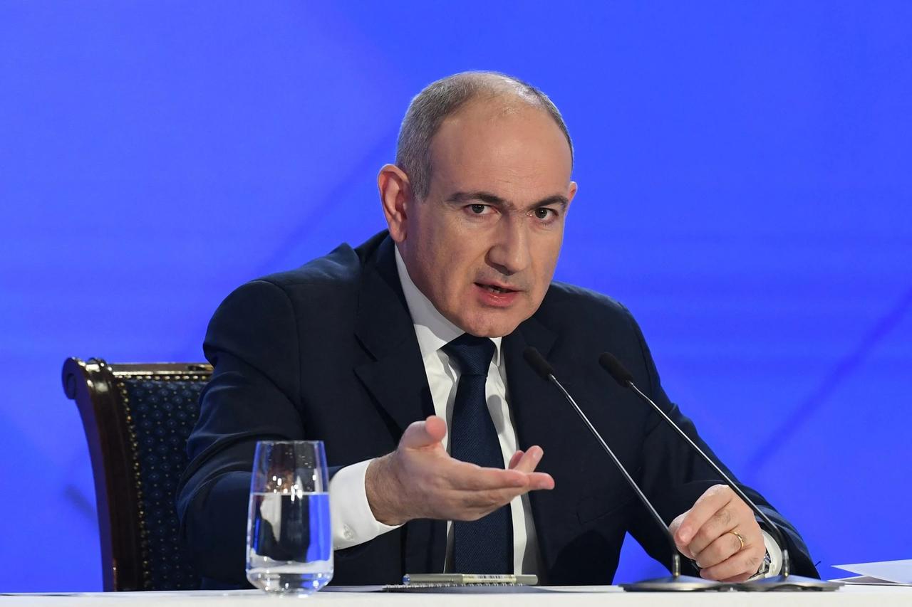Paşinyan'a barış ödülü