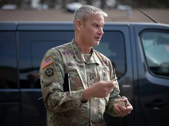 Pentagon Abruptly Removes Top US Army General in Europe