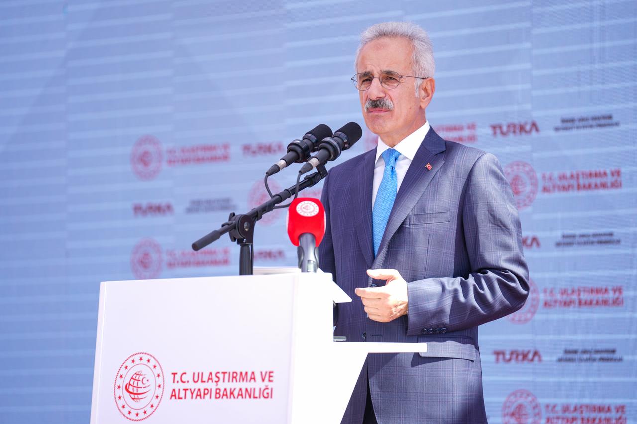 Bakan Uraloğlu duyurdu! Yeni ulaşım hattı geliyor