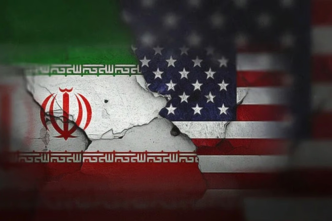 "Leave Iran Now"